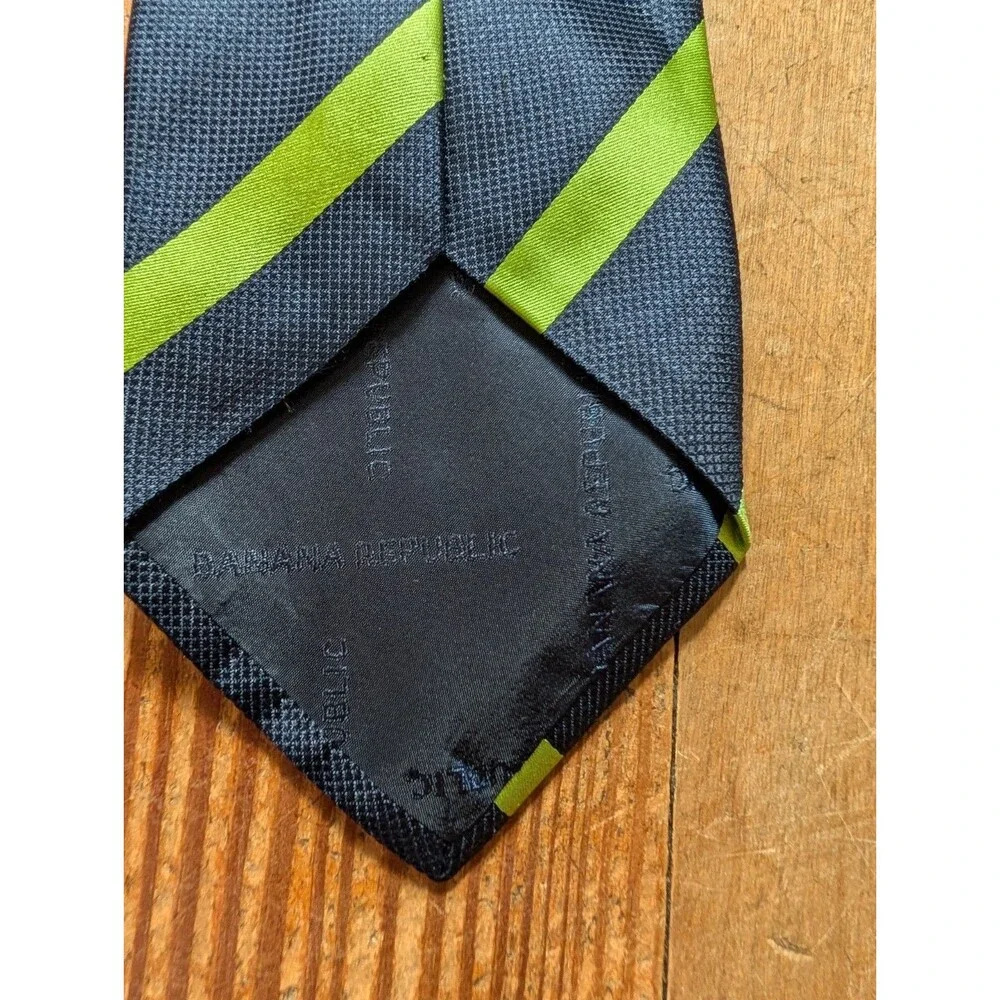 Banana Republic Tie Mens Necktie Dark Blue And Green Business Suit Made In Italy